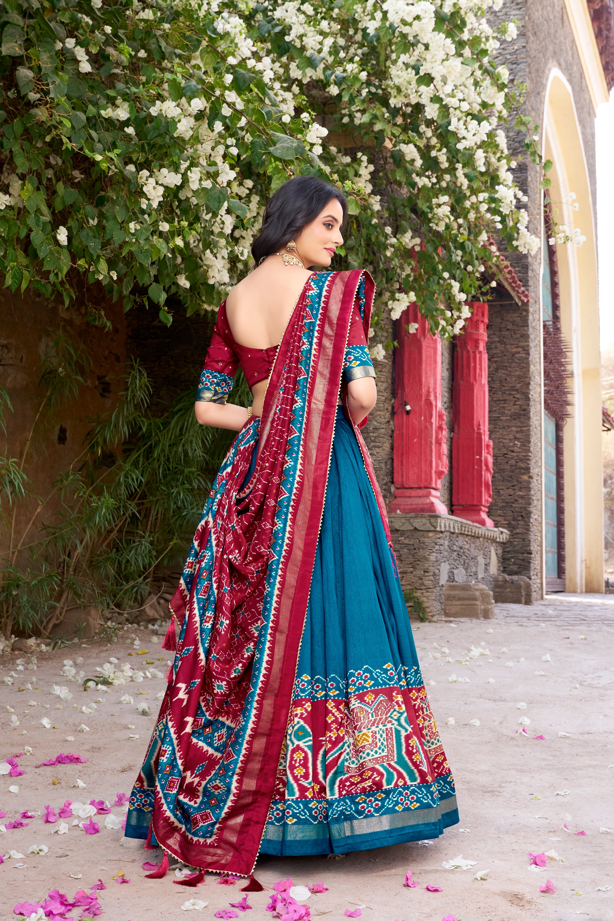 πͺ· Infuse Your Wardrobe with Southern Grace πͺ· Silk Kalamkari Print Lehenga Choli with Foil Work Border - Navratri